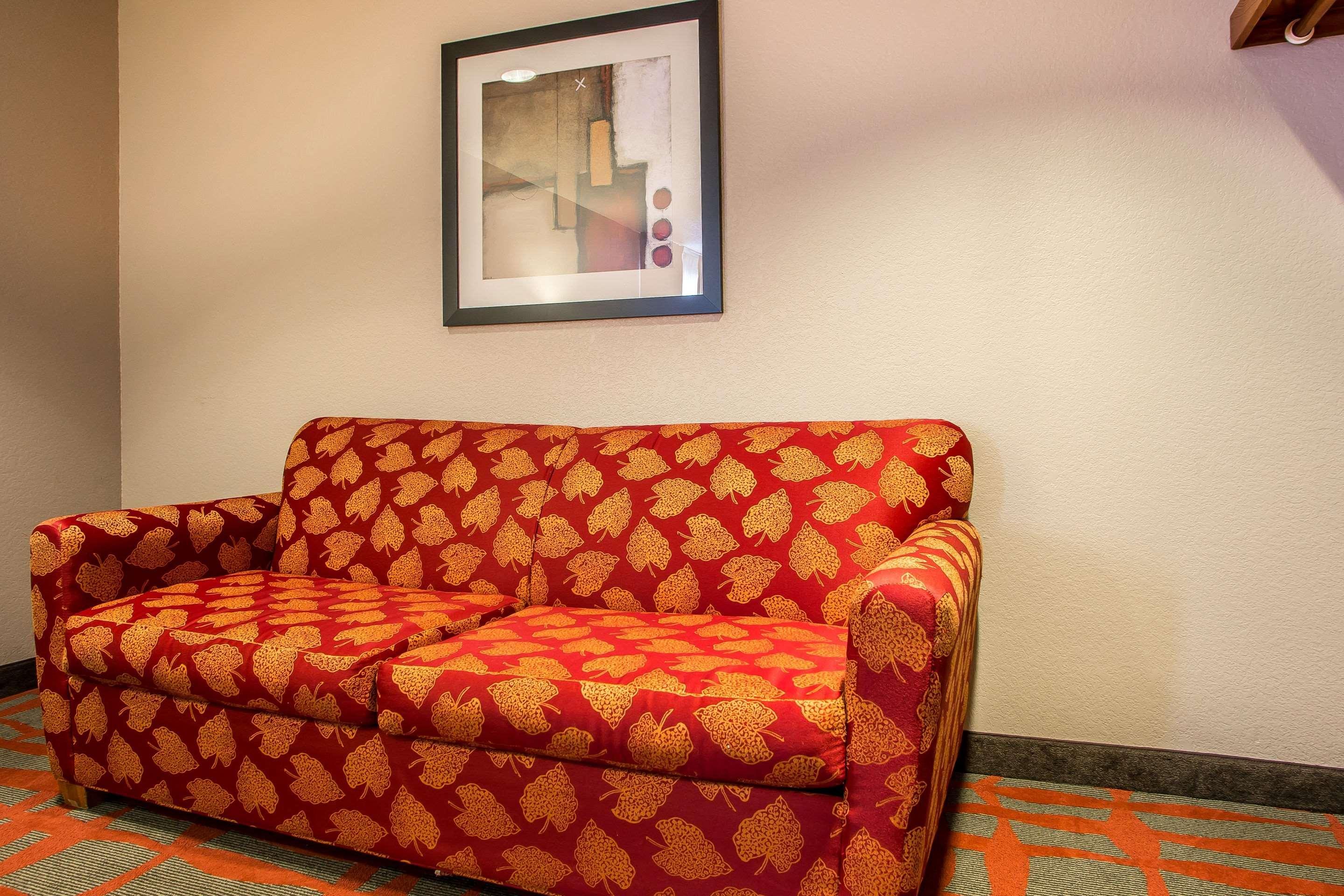 Quality Inn & Suites West Bend Esterno foto